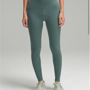 Lululemon Wunder Train 28” Legging